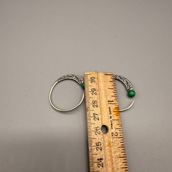 Vintage Green Beads Engraved Tribal Hoop Earrings Silver Tone Ethnic Statement - Picture 2 of 2